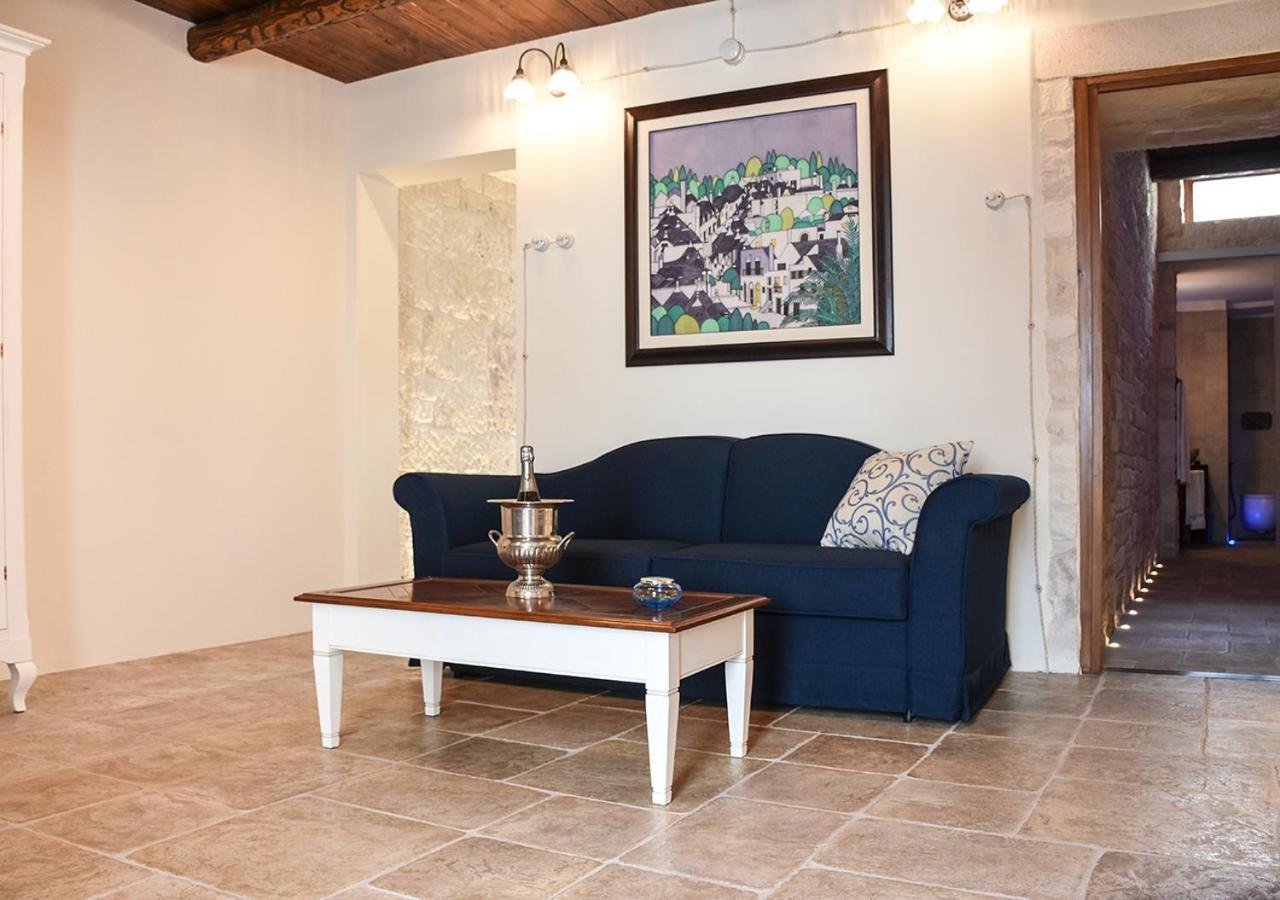Trulli E Puglia Luxury Suite Alberobello Exterior foto